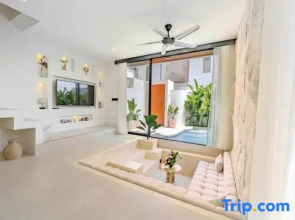 Luxury 1BR Villa w/ private Pool in Seseh, Canggu - A Luxury Private Villa By Balinest Villas