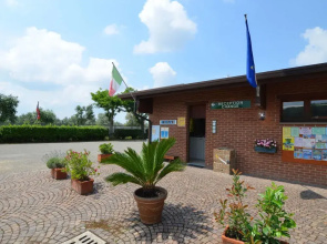 Bungalow in Italy Near Beach & Water Park