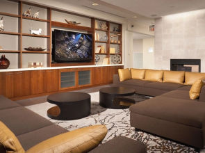 Bluebird Suites in Pentagon City