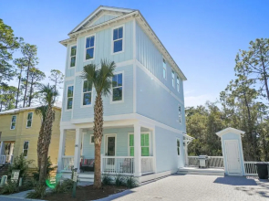 30A Beach House - Turquoise Tides