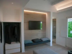 4 Elements Boutique Home