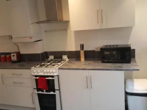 Vetrelax Basildon Executive House