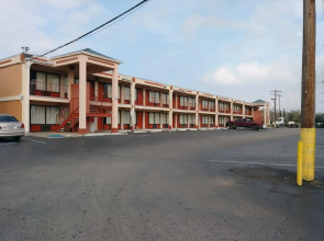 Knights Inn San Antonio near Frost Bank Center