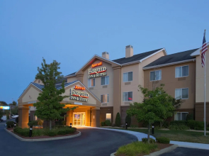 Fairfield Inn & Suites Boston Milford