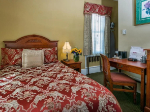 Rose Garden Inn