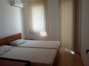 Delfin Apartments
