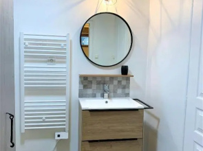 Maison de charme dans le centre historique , WIFI CLIM 6 pers calme et confort