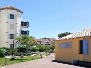 Apartment With 3 Bedrooms in Le Barcarès, With Wonderful Mountain View