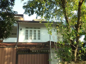 Aegle Residence