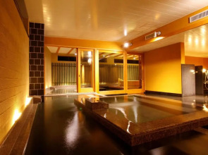 Bayside Square Kaike Hotel