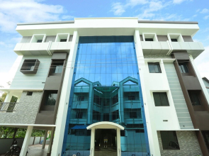 OYO 16417 Zahir Residency