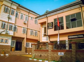Mojo  Hotel