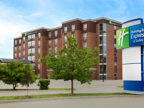 Holiday Inn Express & Suites Cold Lake by IHG