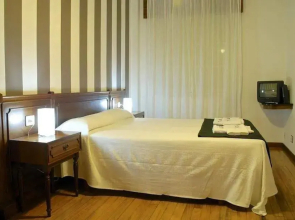Pension Residencia J. Lago