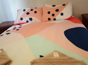 Away Cottages Broken Hill