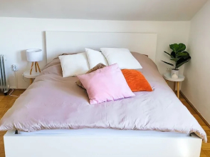 DG Links 40m 2-Zimmer Wohnung