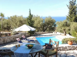 Villa Kiparissi - Agios Nikitas Villas