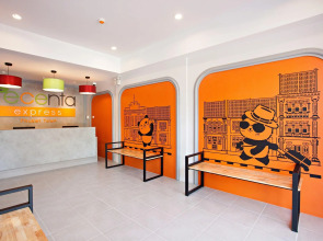 Отель Recenta Style Phuket Town