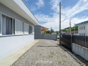 3BR Home w/ BBQ 100m From Beach Rpr056