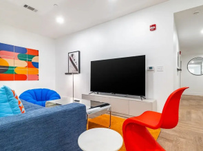 The Carter 506 by Avantstay Mins to Downtown