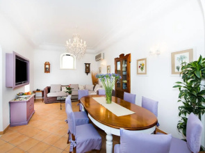 Villa in Nocelle With Amalfi Coast Views
