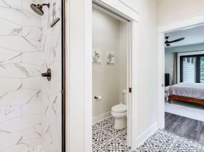 Private Sauna & Game Room: Lakefront Moneta Gem