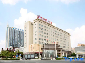 Yangzi International Hotel