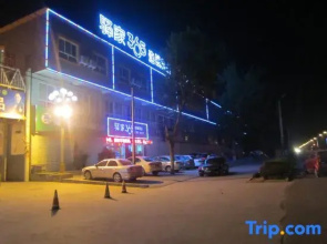 Yijia 365 Hotel Chain (Quzhou Jianshe Street Branch)