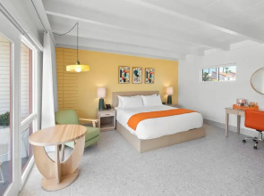 Mojave Resort - Adults Only