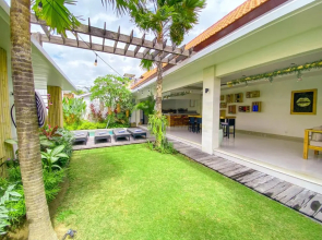 Villa Insta! Luxury big 5 star 3BRM Villa in centre of Canggu