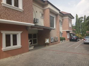 Parischoice Hotels & Resort
