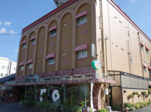 Hotel To