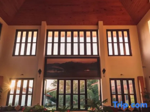 Ambatty Greens Resort