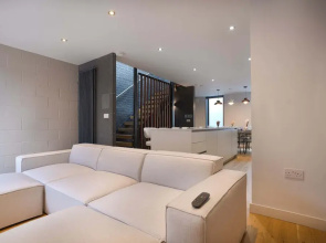 Townhouse East by Casacity