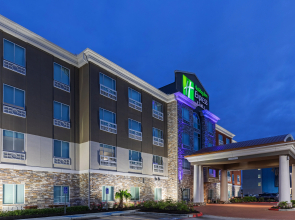 HOLIDAY INN EXP STES SPACE CTR by IHG