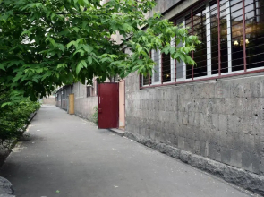 Sleep Studio Hostel