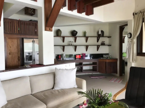 Stunning luxe 220sm villa by the sea entirely private with own pool