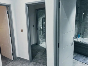Spacious Urban City Apartment