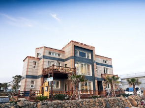 Jeju Jejue Meomulda