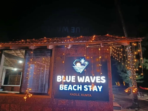 Blue Waves Beach Stay