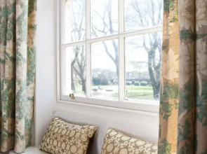 The Davey Tower, Medieval Riverside House