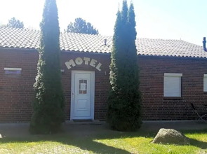 Motel Route 216