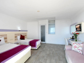 Ramira Beach Hotel