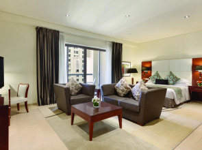 Отель Delta Hotels Jumeirah Beach, Dubai