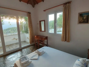Apartment 800m From Koumeika, Samos