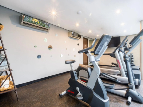 AR 218 Hotel by ULIV