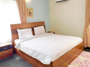 6bedroom Appartment