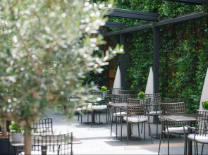 Gallery Hotel
