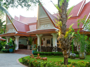 Курортный отель Santhiya Tree Koh Chang Resort