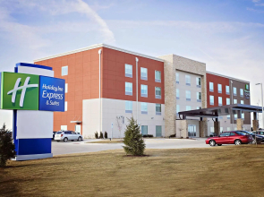 Holiday Inn Express & Suites Rantoul by IHG